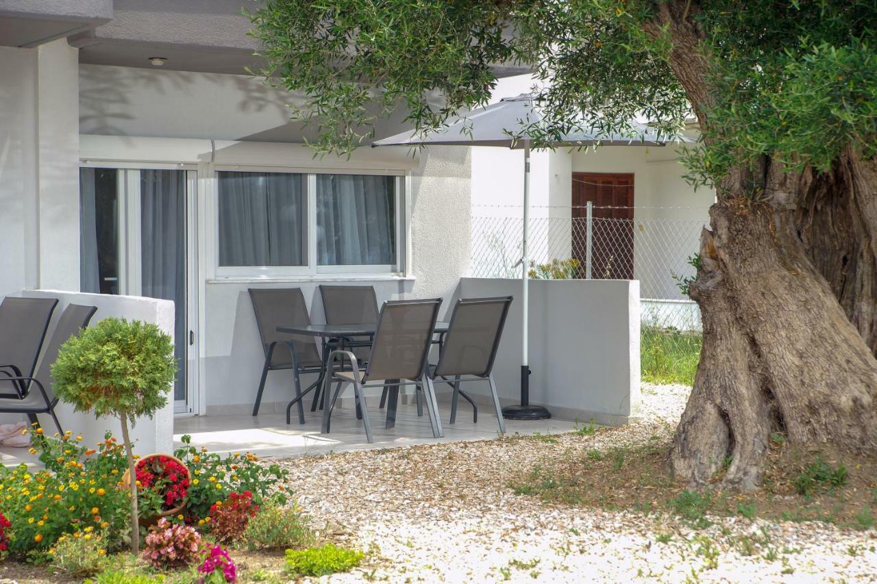 Akti Alegra Apartment Neos Marmaras Buitenkant foto